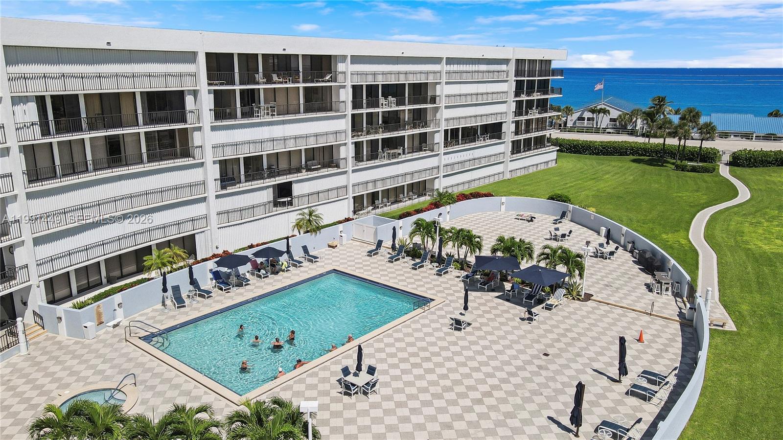 1300 S Highway A1a 402 Property Photo 32