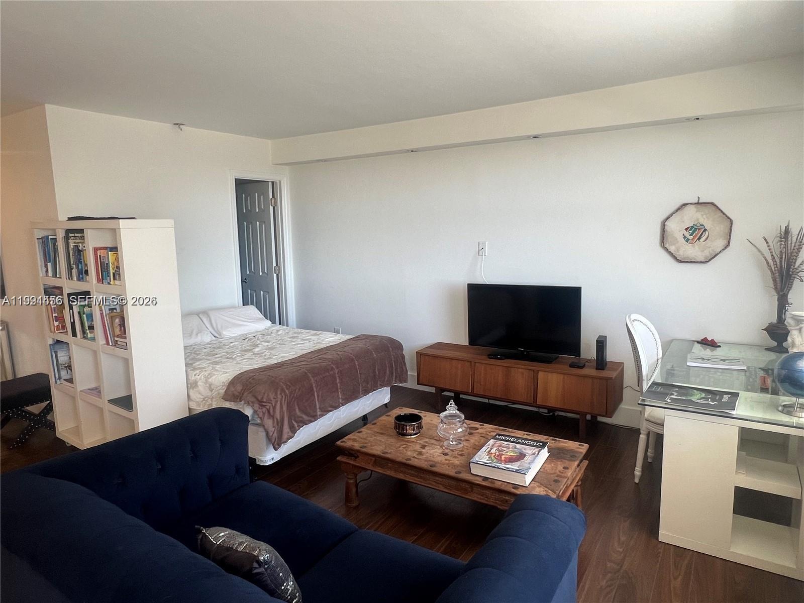 5313 Collins Ave 704 Property Photo 9