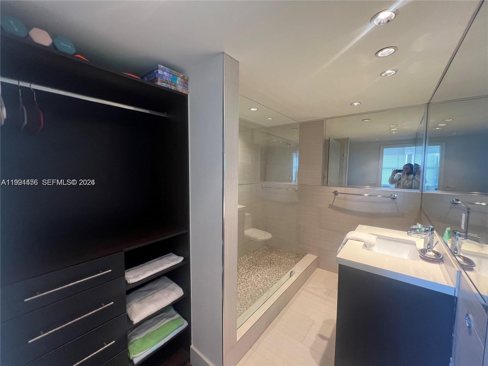 5313 Collins Ave 704 Property Photo 10