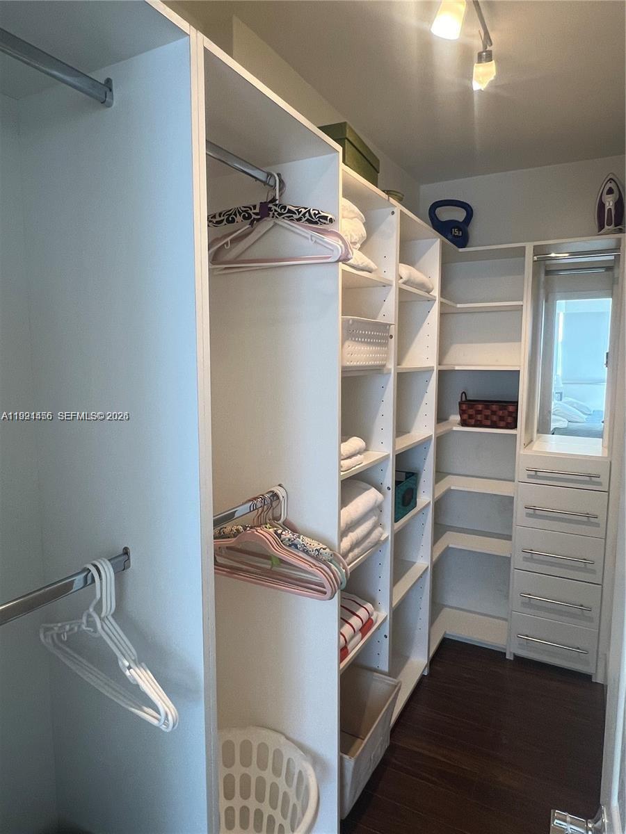 5313 Collins Ave 704 Property Photo 12
