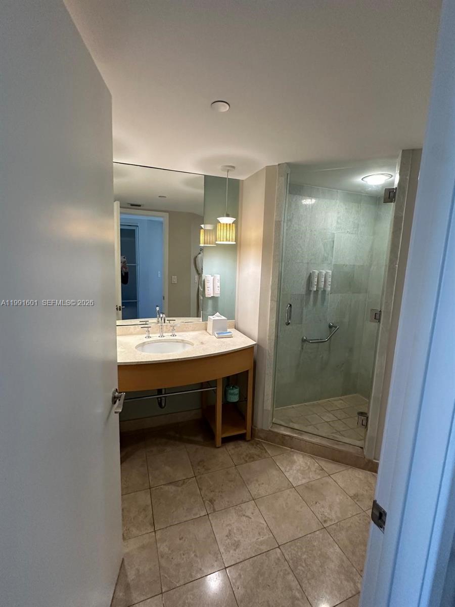 18683 Collins Ave 802 Property Photo 17