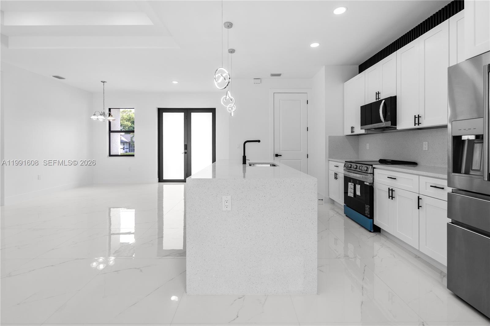 1113 Enrique St E Property Photo 23
