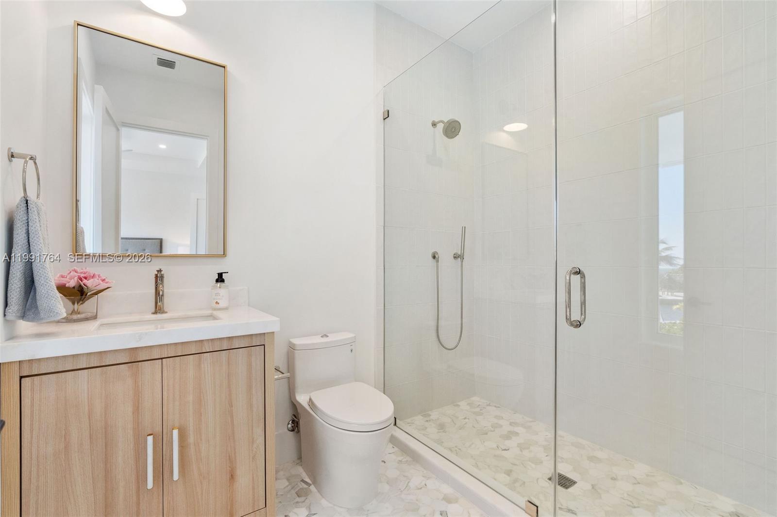 1002 Snapper Ln Property Photo 57