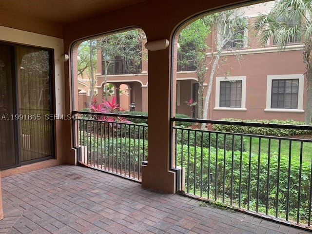 2800 Kinsington Cir Property Photo 19