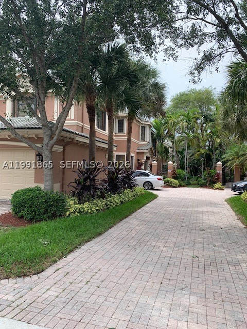 2800 Kinsington Cir Property Photo 22