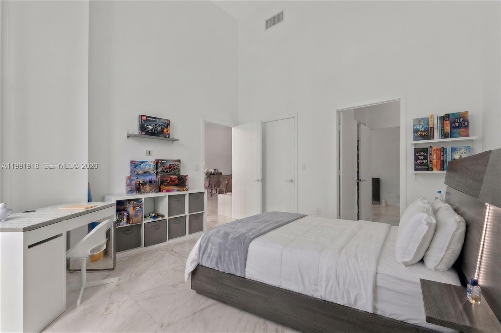 475 Brickell Ave 2209 Property Photo 27
