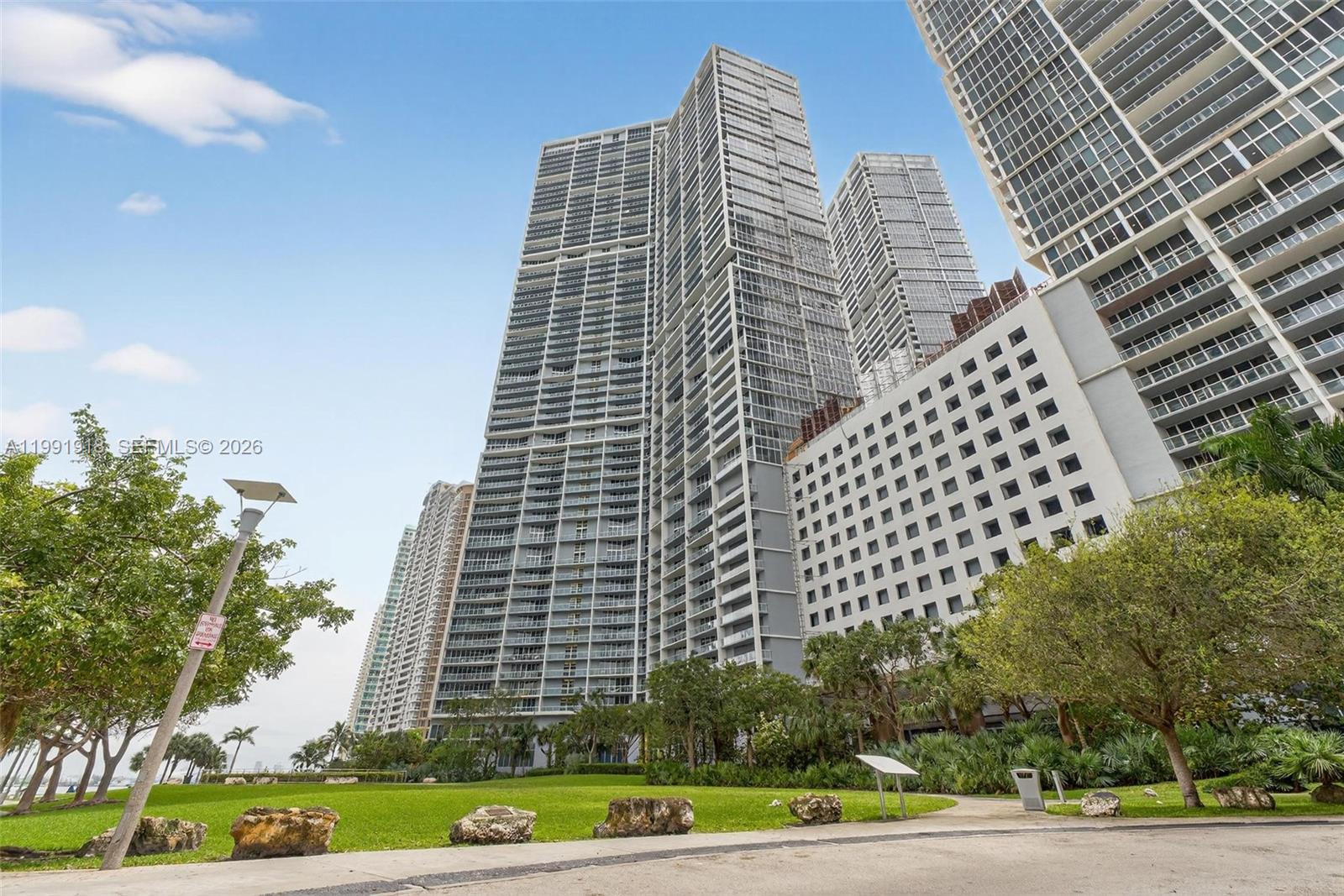 475 Brickell Ave 2209 Property Photo 37