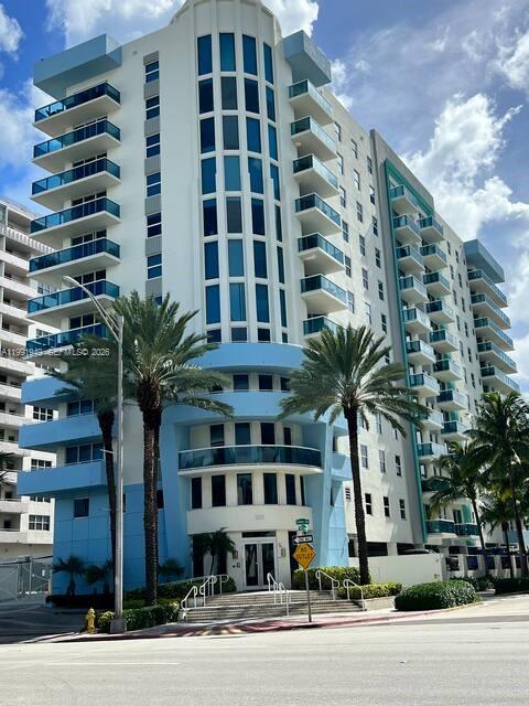 9172 Collins Ave 305 Property Photo 35