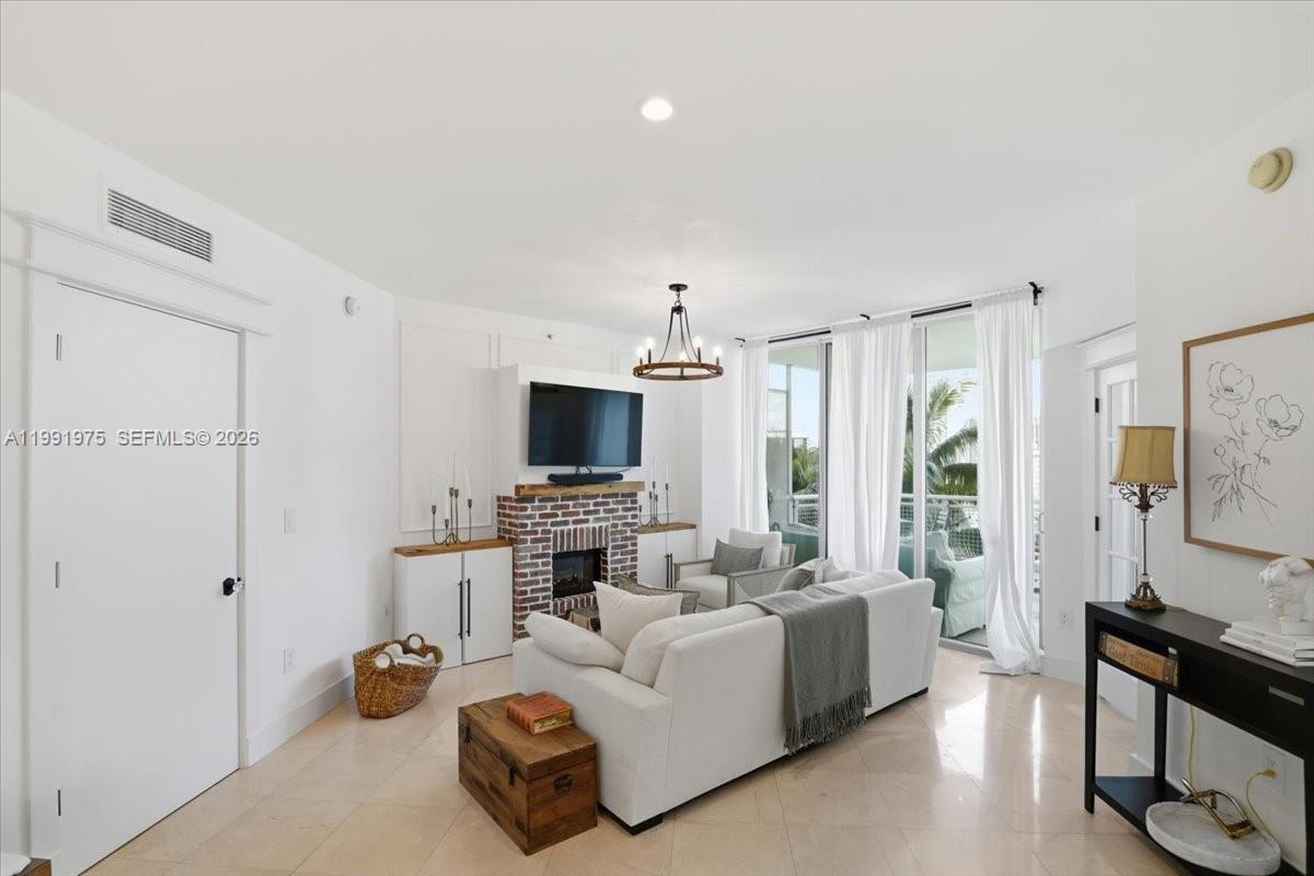350 S Miami Ave 1205 Property Photo 1