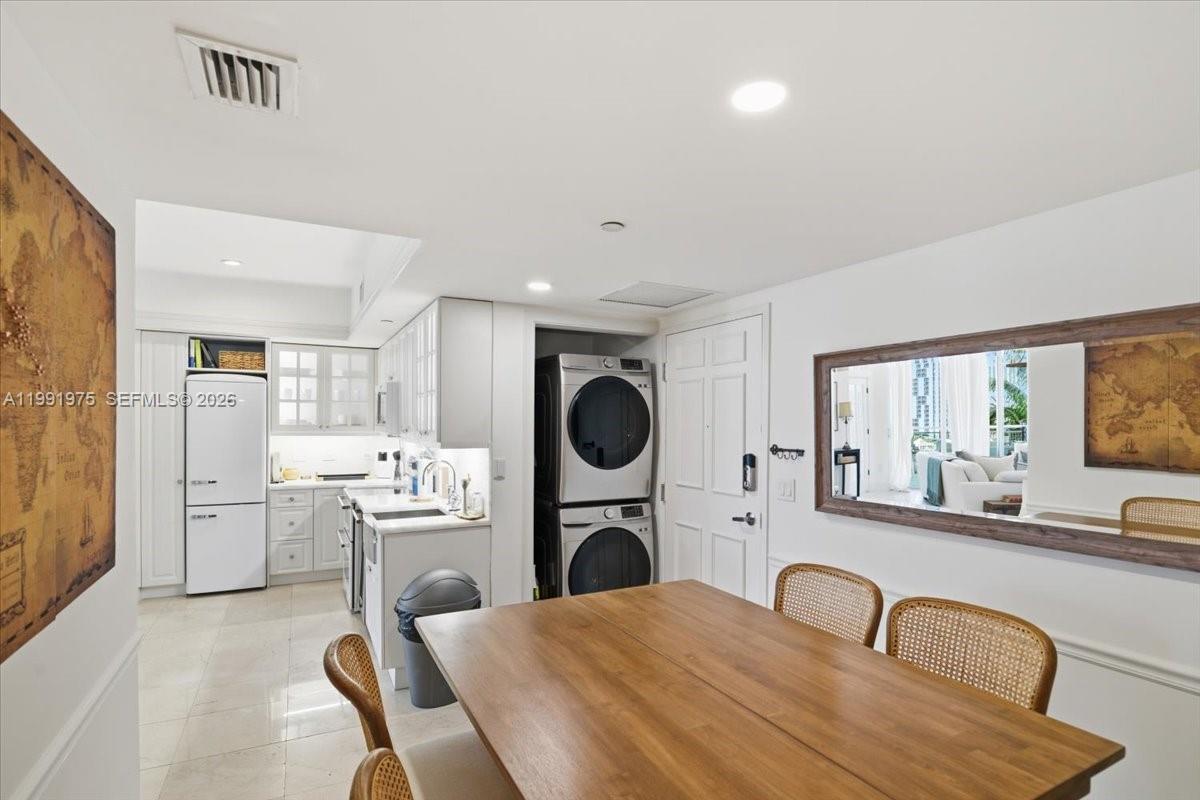 350 S Miami Ave 1205 Property Photo 11