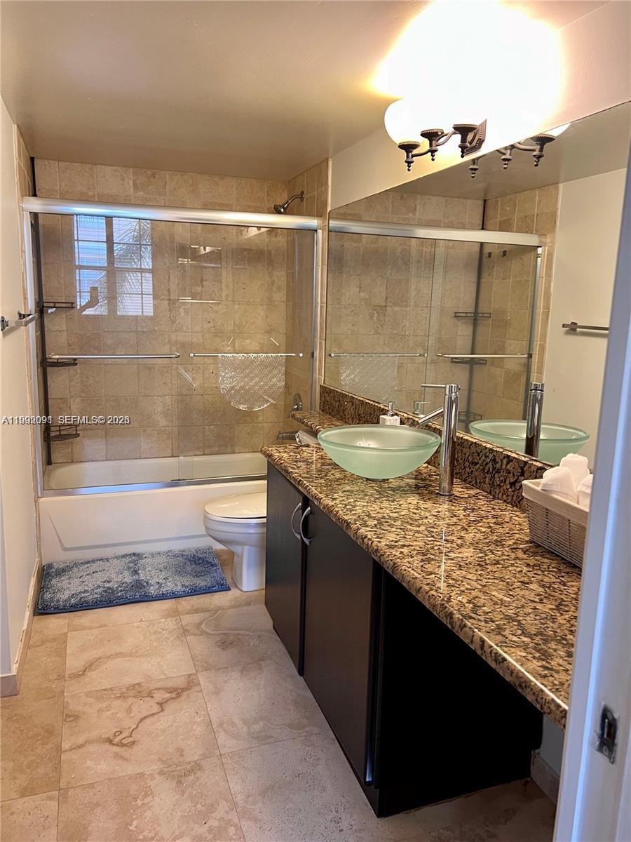 19555 E Country Club Dr 8503 Property Photo 12
