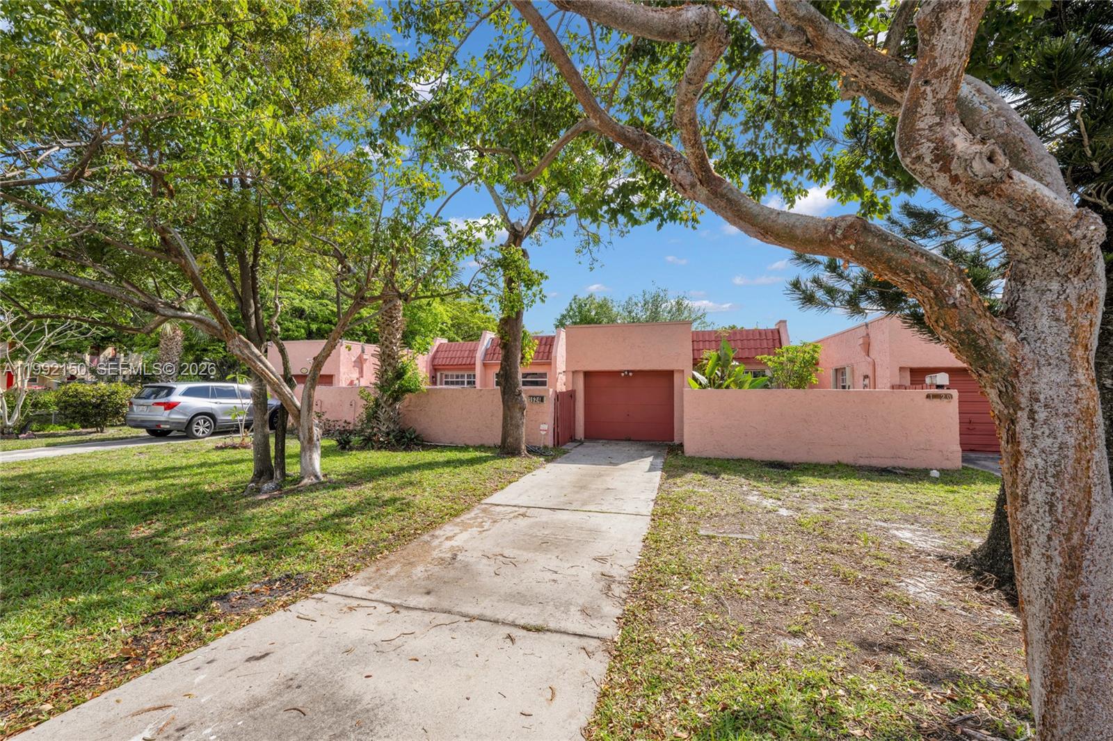 1624 Nw 56th Ave 14 Property Photo 1