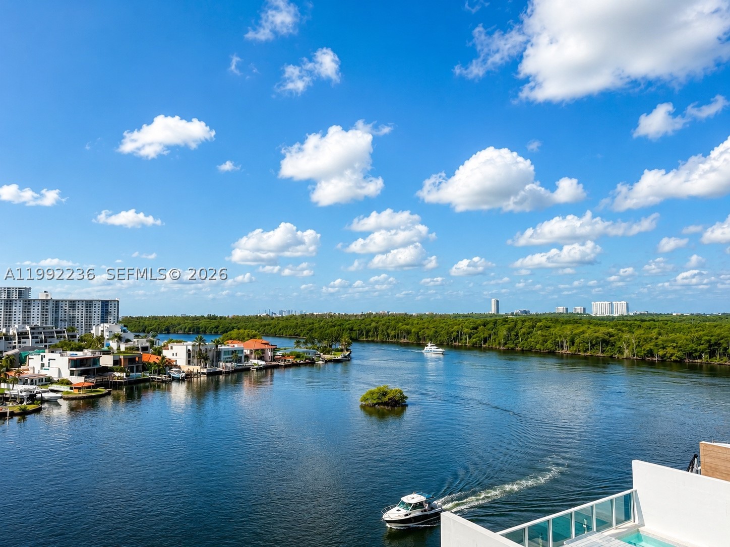 400 Sunny Isles Blvd 819 Property Photo 9