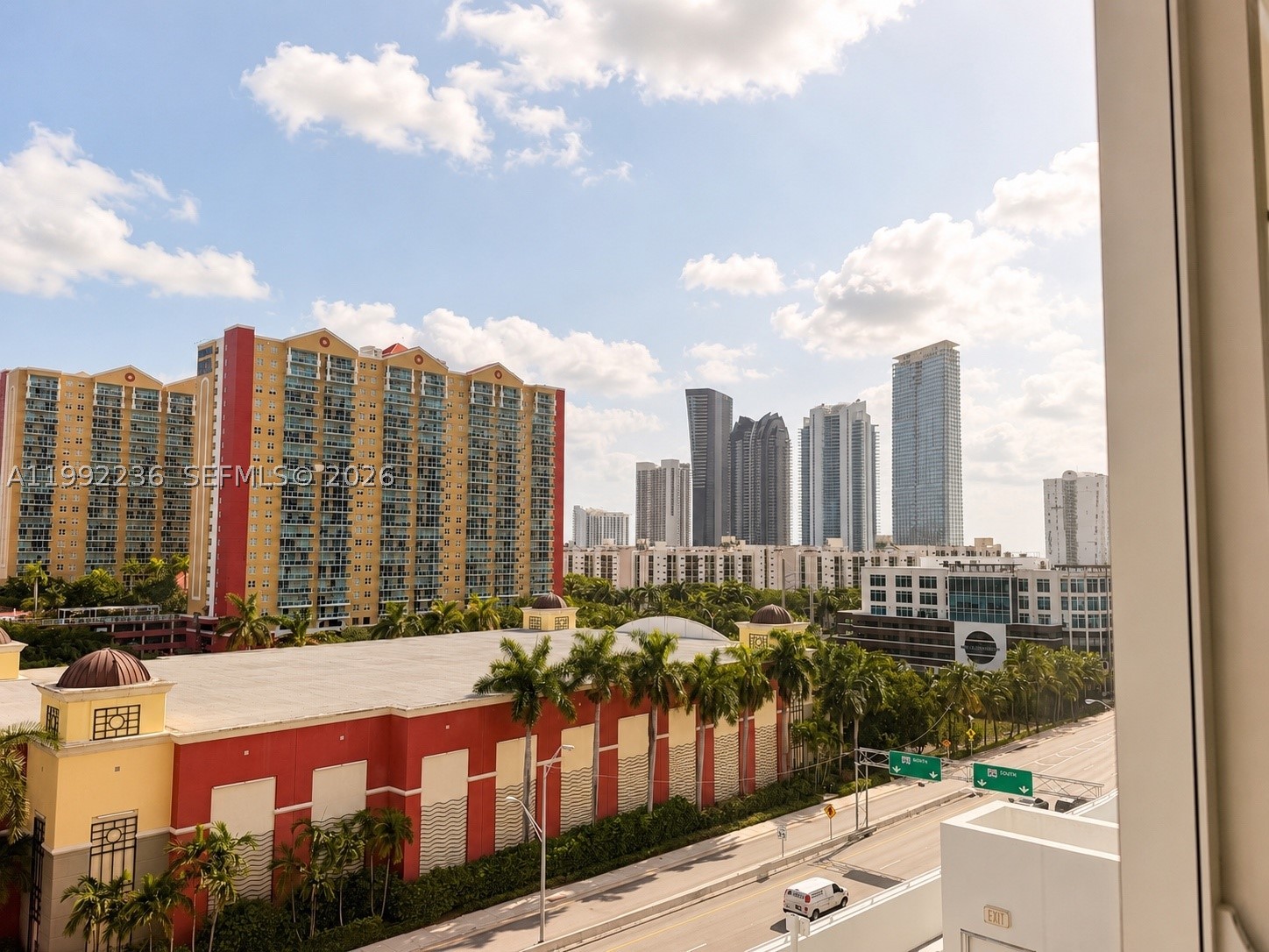 400 Sunny Isles Blvd 819 Property Photo 15