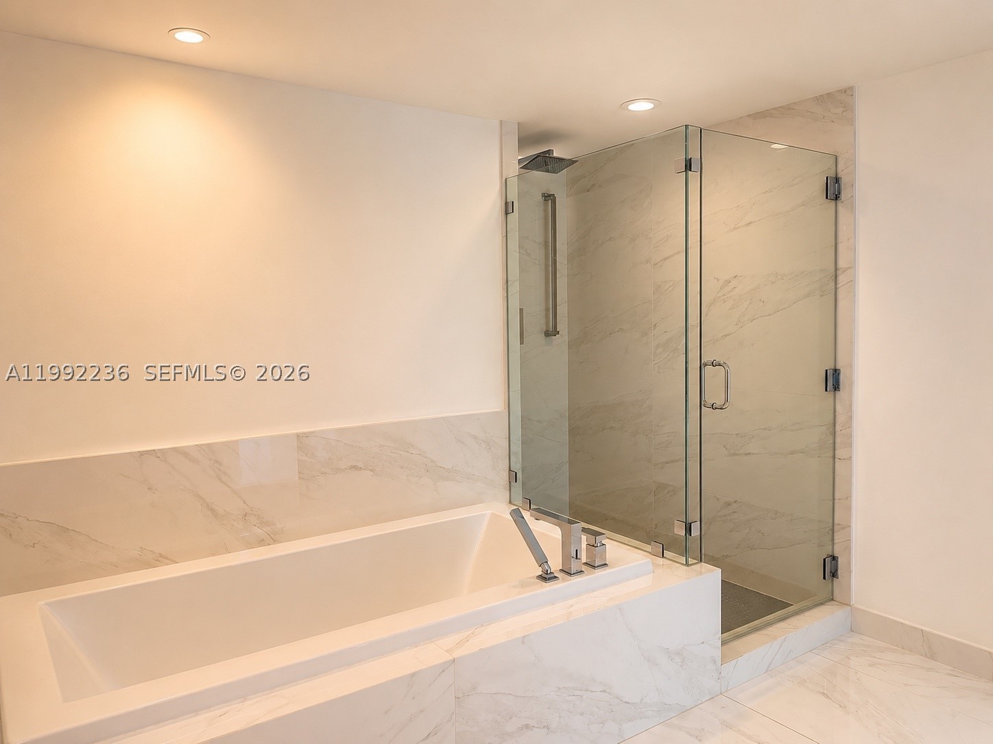 400 Sunny Isles Blvd 819 Property Photo 19