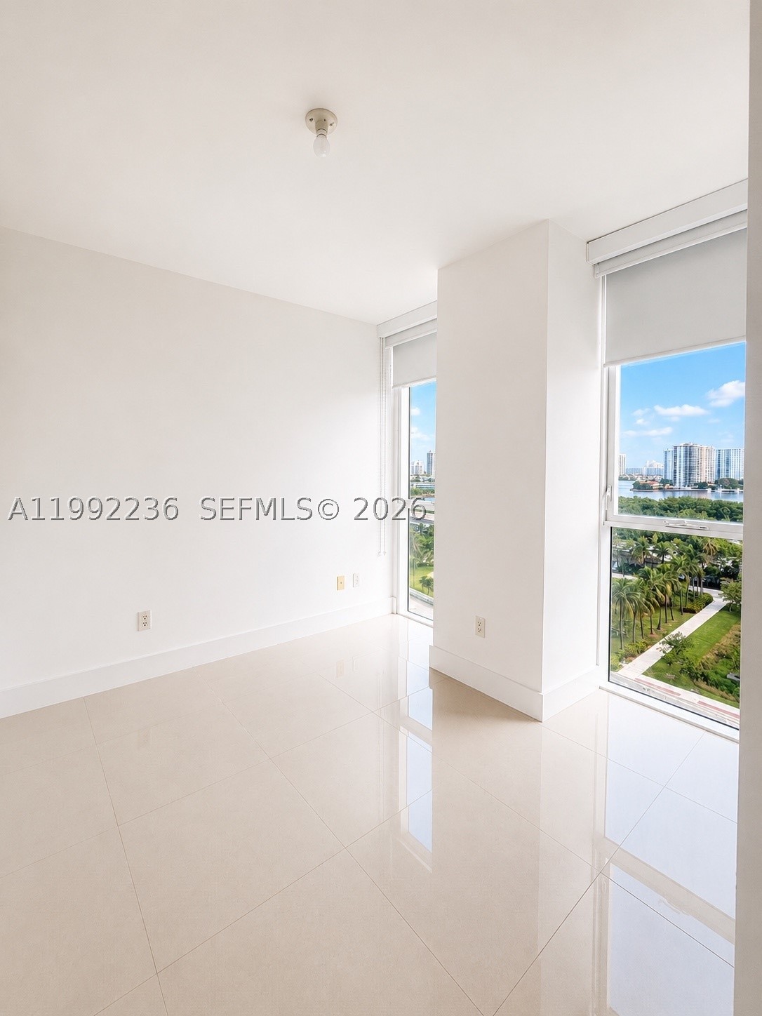 400 Sunny Isles Blvd 819 Property Photo 20