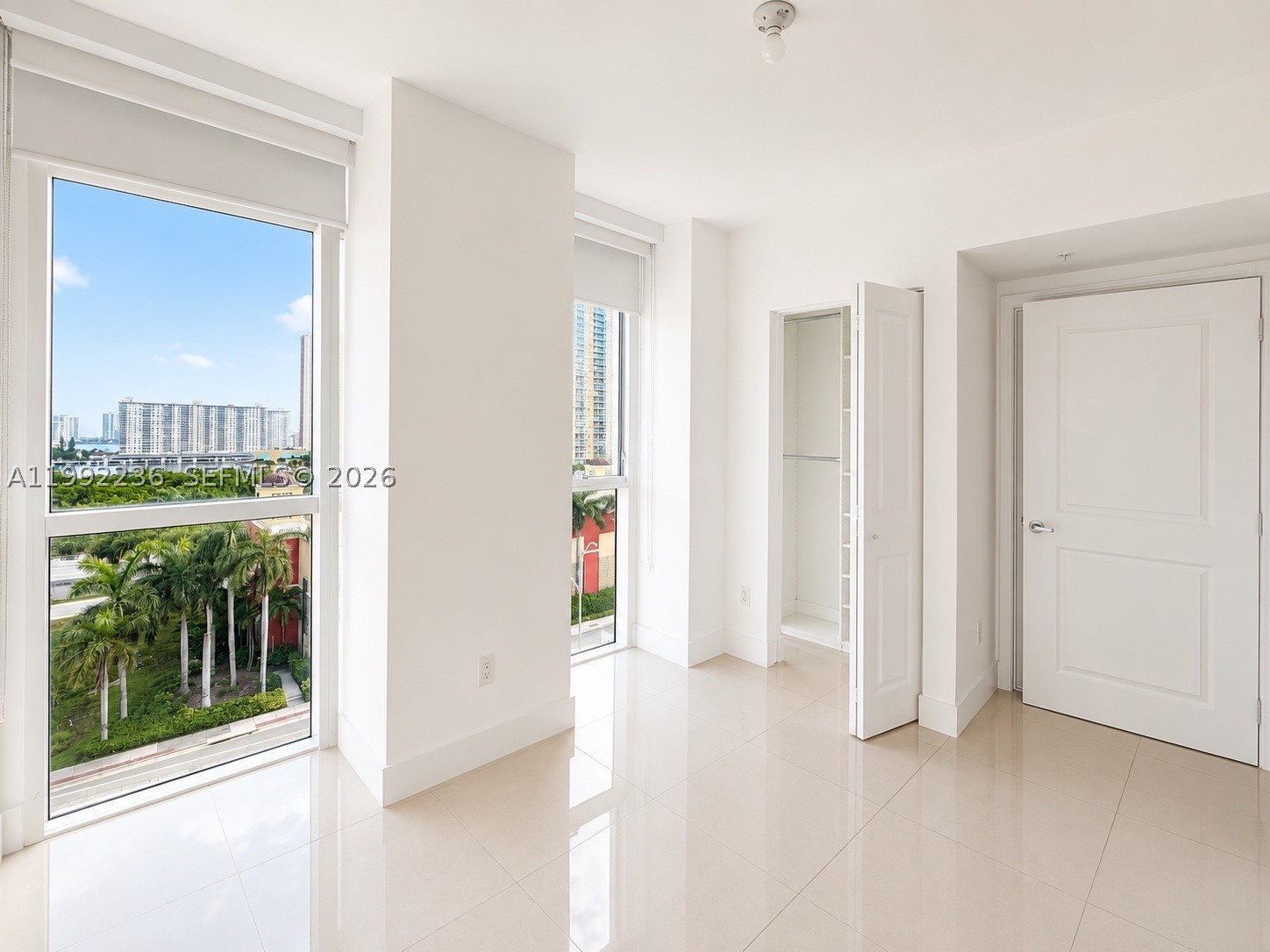 400 Sunny Isles Blvd 819 Property Photo 21