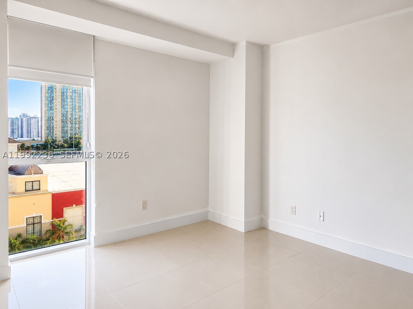 400 Sunny Isles Blvd 819 Property Photo 25
