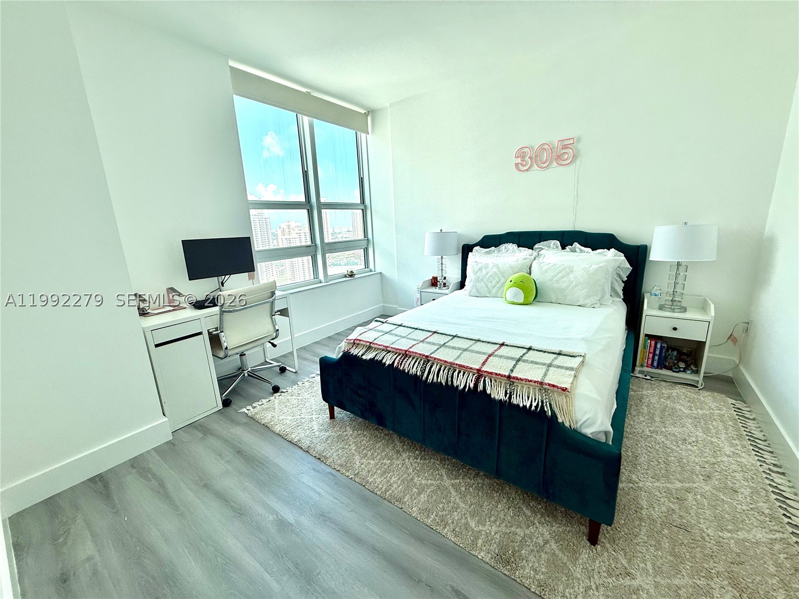 950 Brickell Bay Dr 2706 Property Photo 11