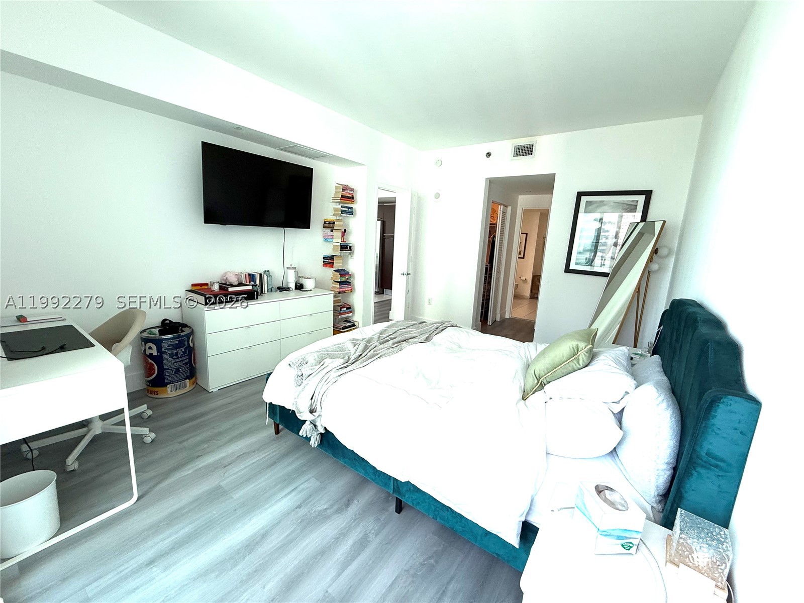 950 Brickell Bay Dr 2706 Property Photo 12