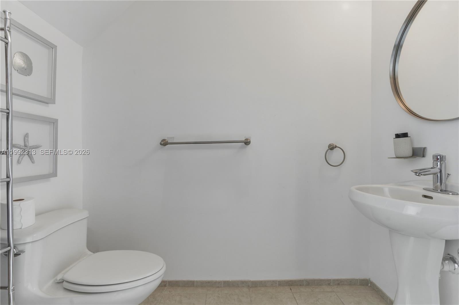 60 Sw 13th St 2805 Property Photo 9