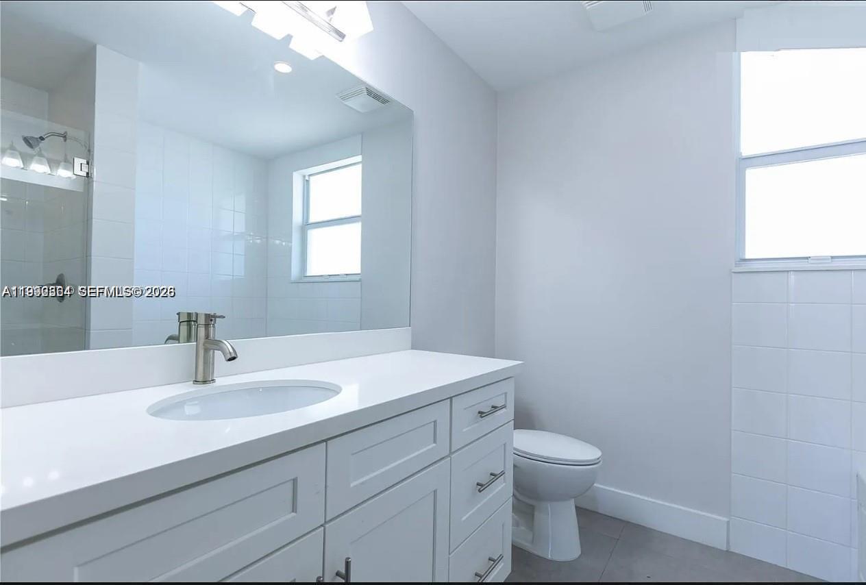 555 E Dania Beach Blvd 5 Property Photo 17