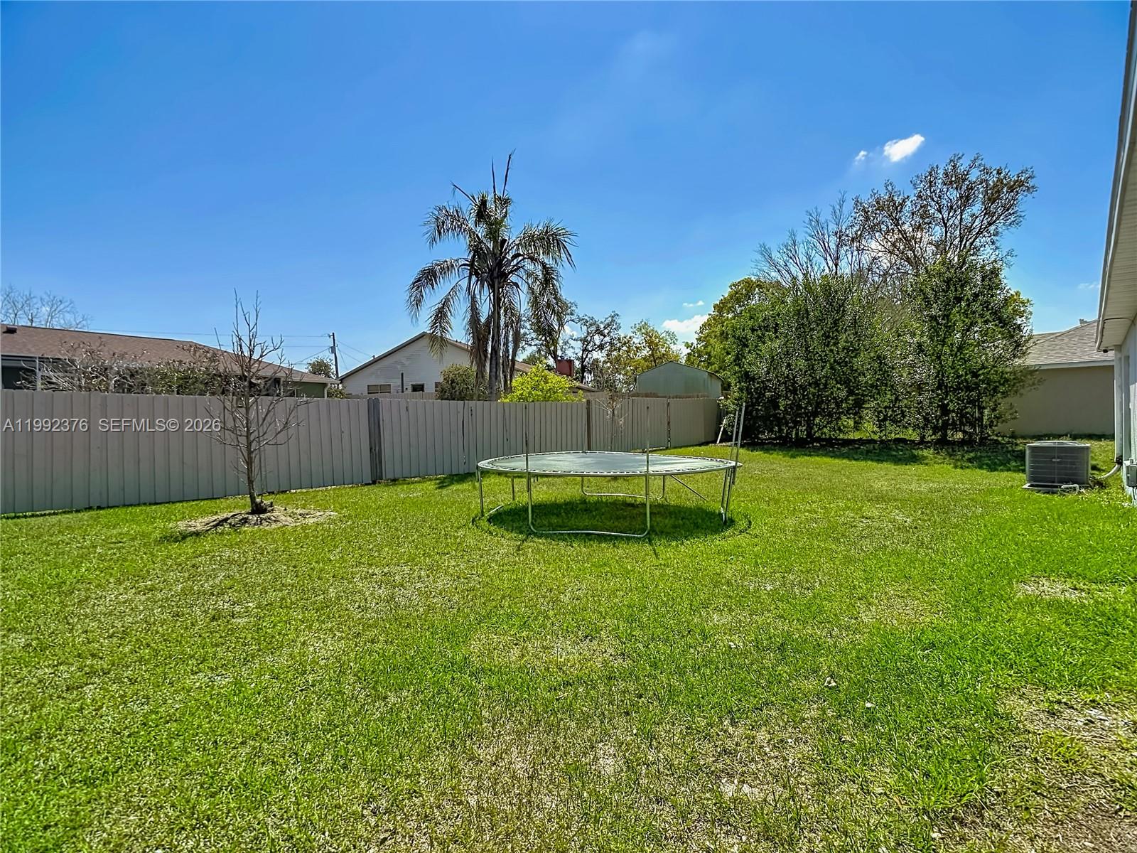 3034 Rim Dr Property Photo 28