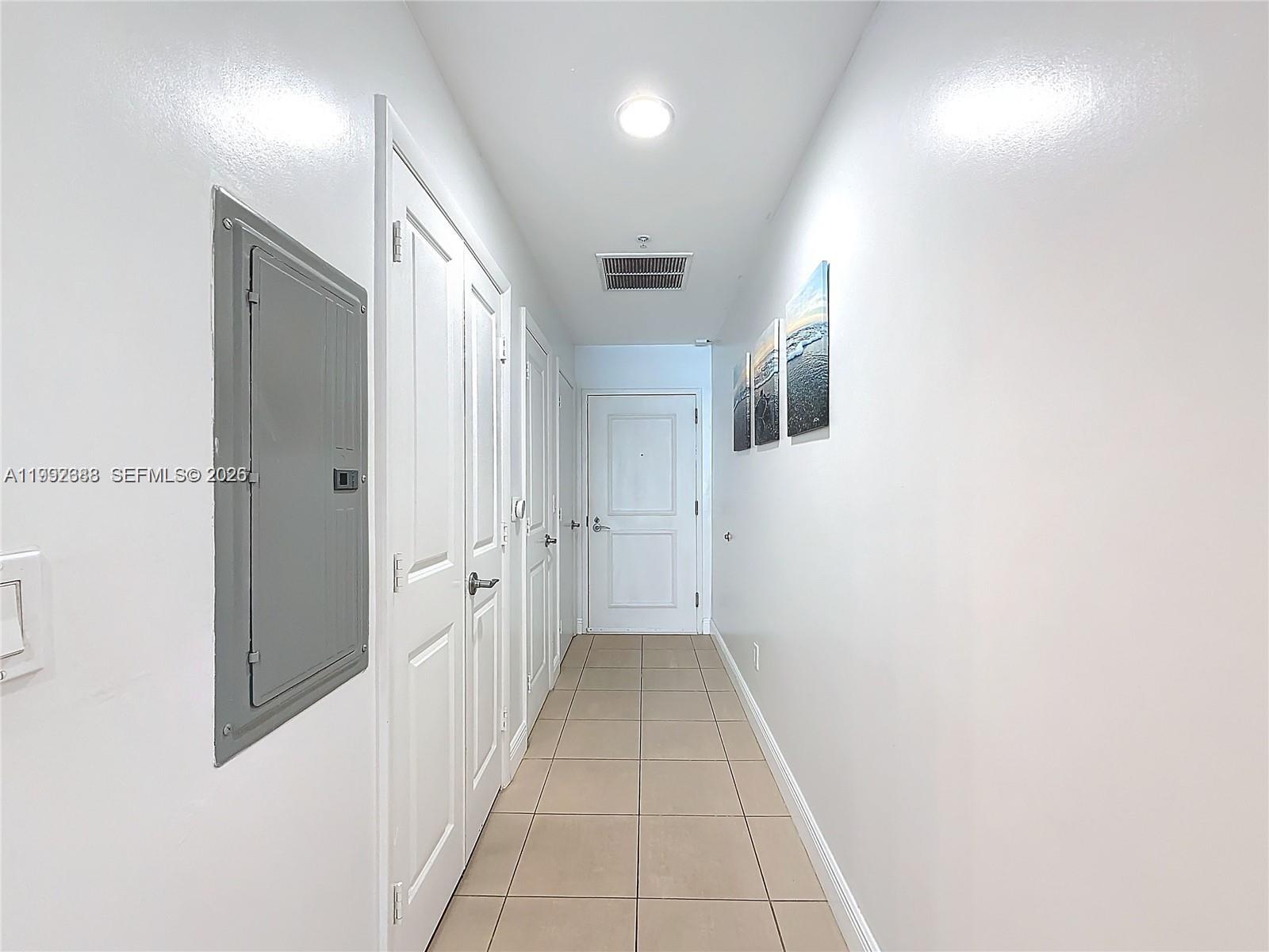 1945 S Ocean Dr 605 Property Photo 13