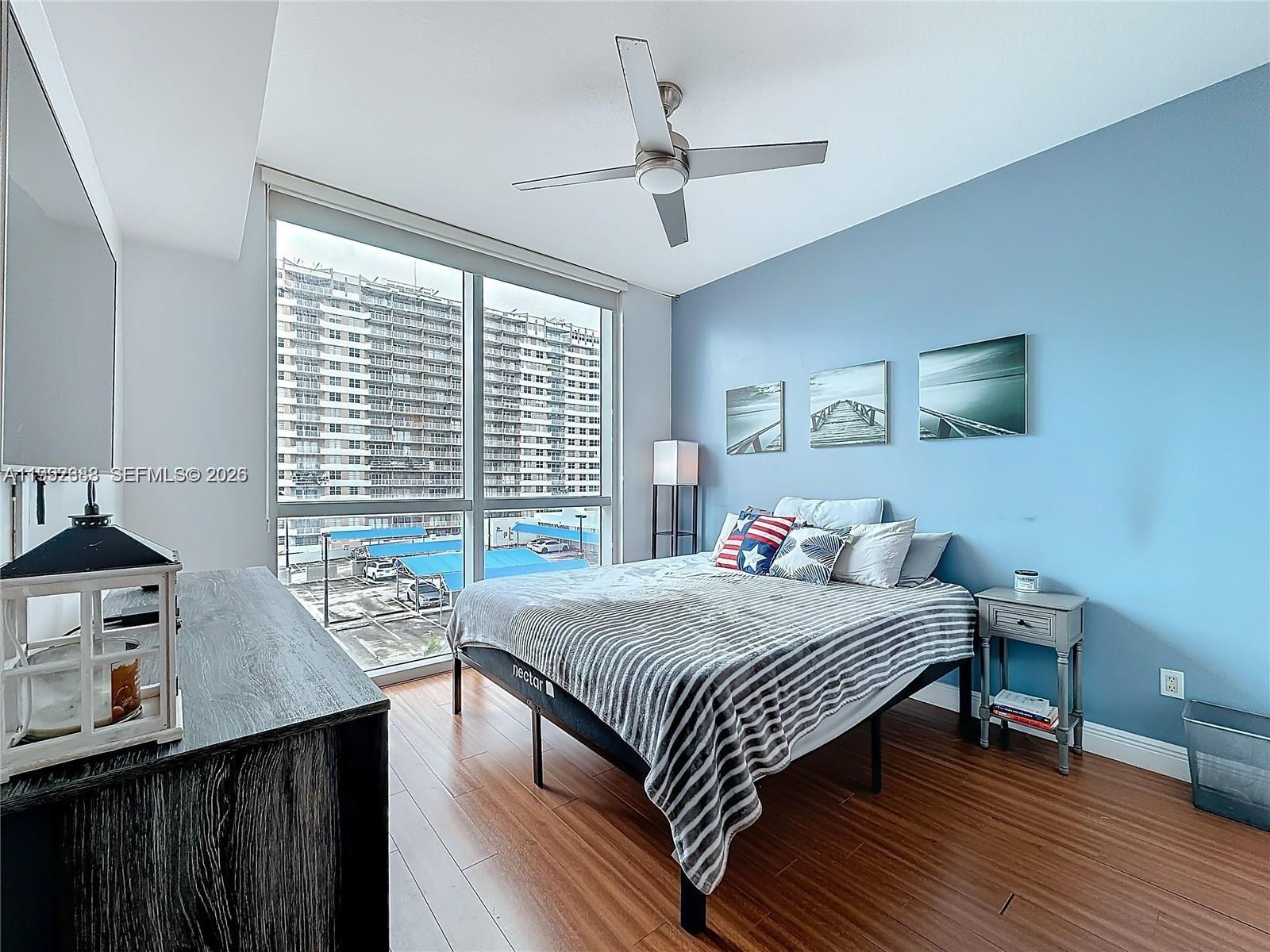1945 S Ocean Dr 605 Property Photo 17