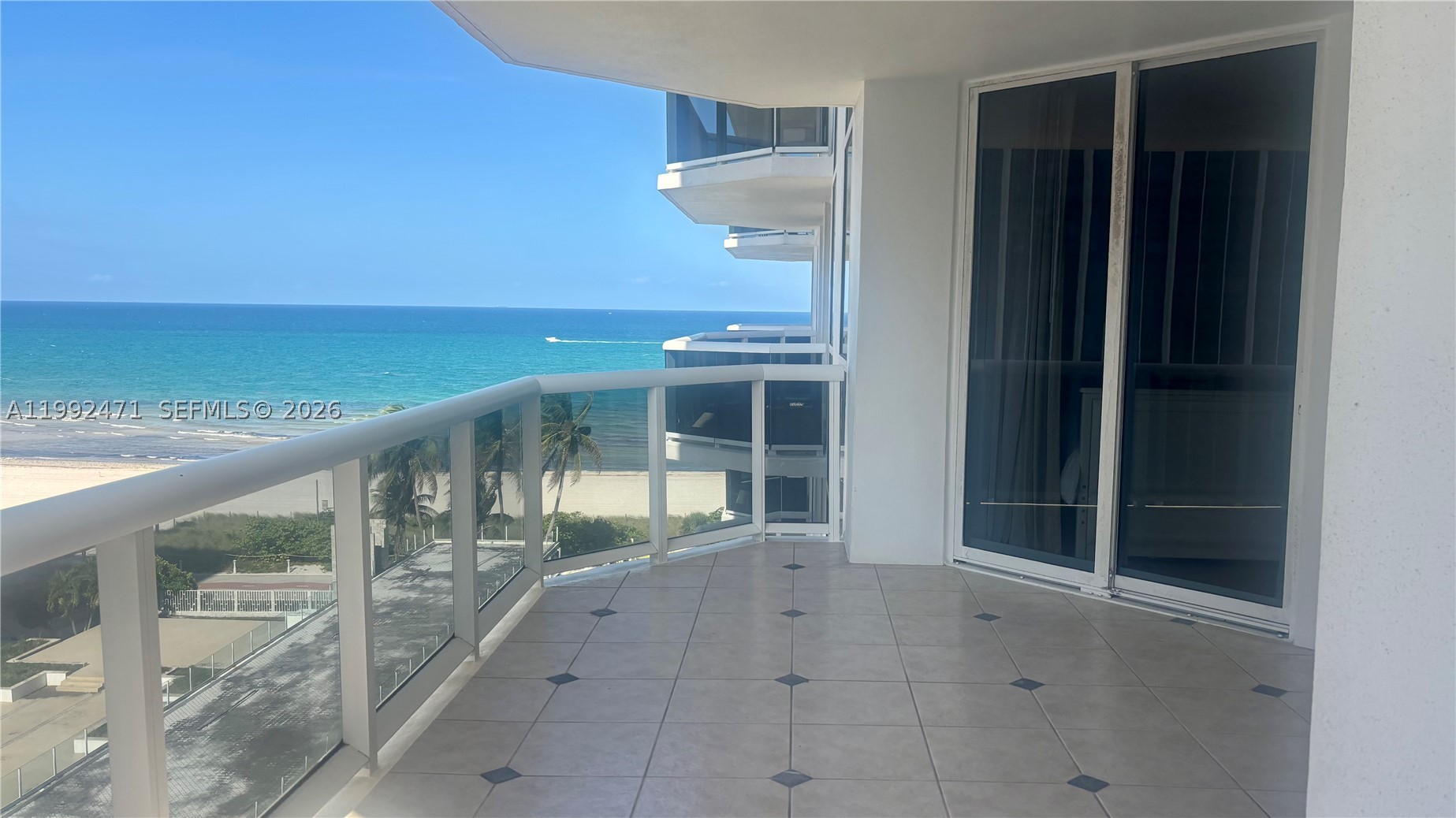 4779 Collins Ave 808 Property Photo 1