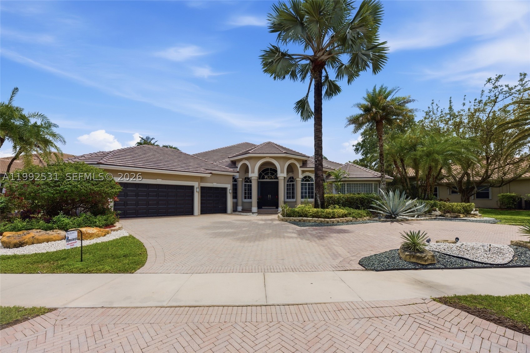 2488 Provence Cir Property Photo 1