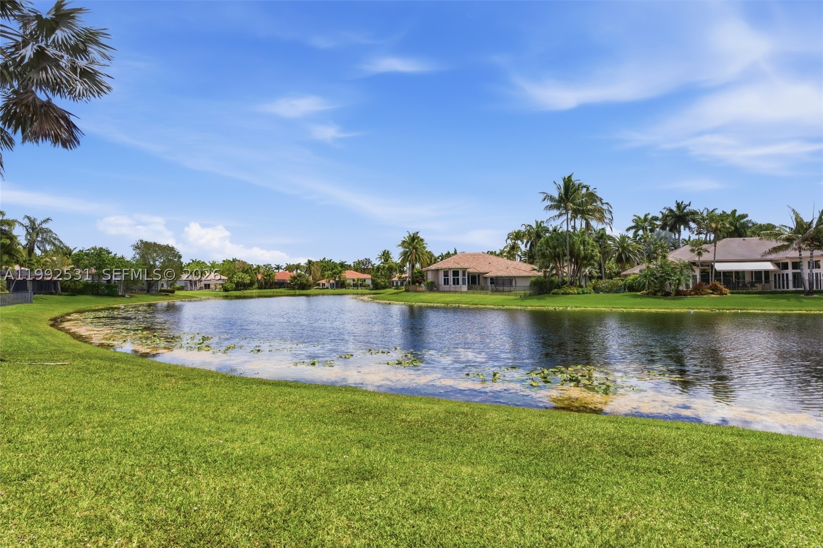 2488 Provence Cir Property Photo 6