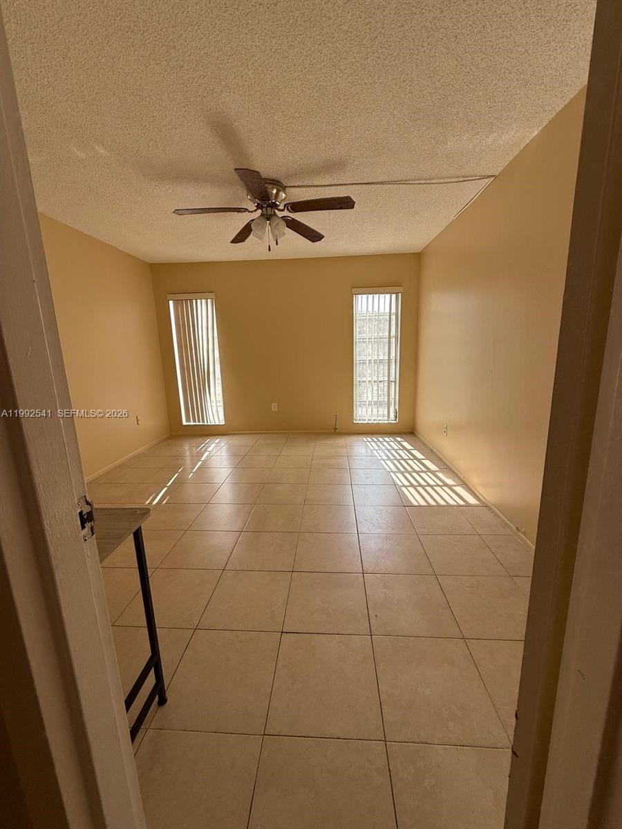 4848 Nw 24th Ct 309 Property Photo 7