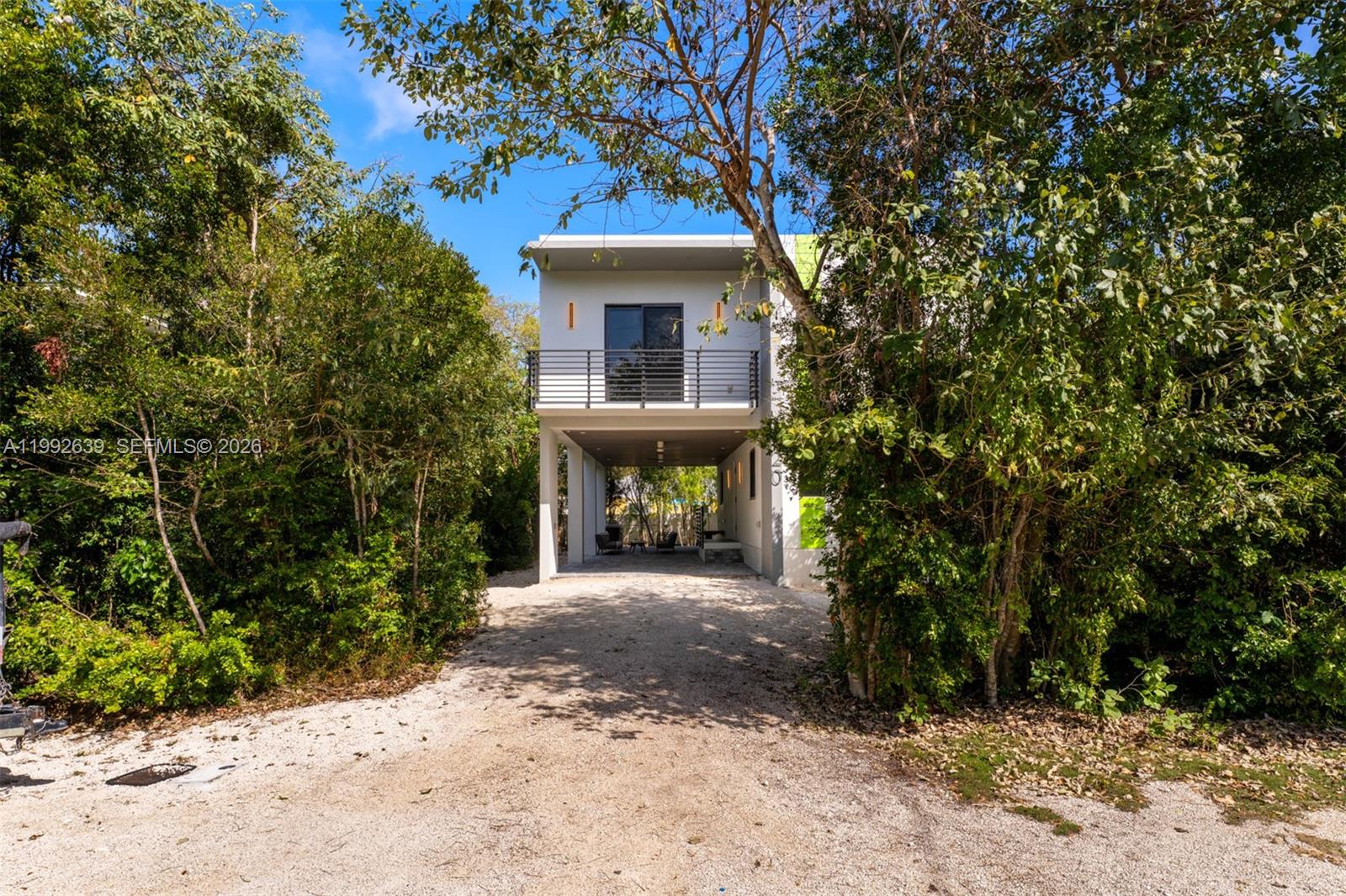 20 Coral Dr Property Photo 1