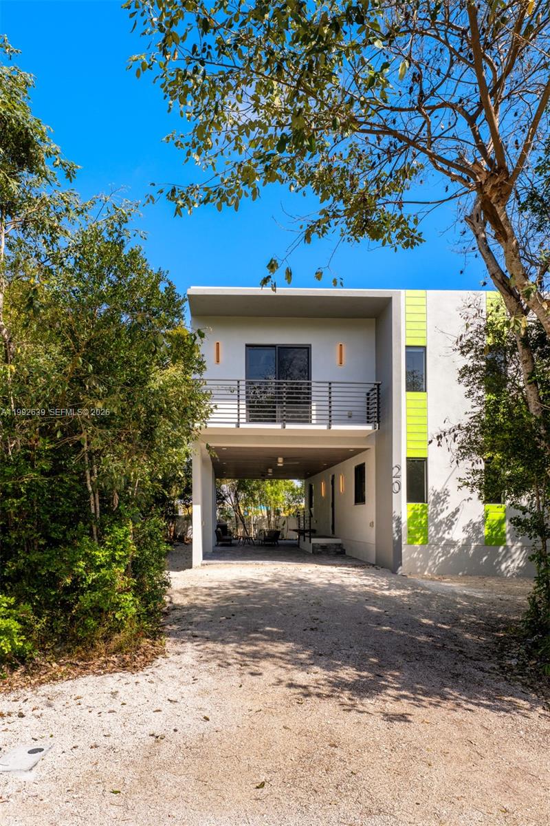 20 Coral Dr Property Photo 2