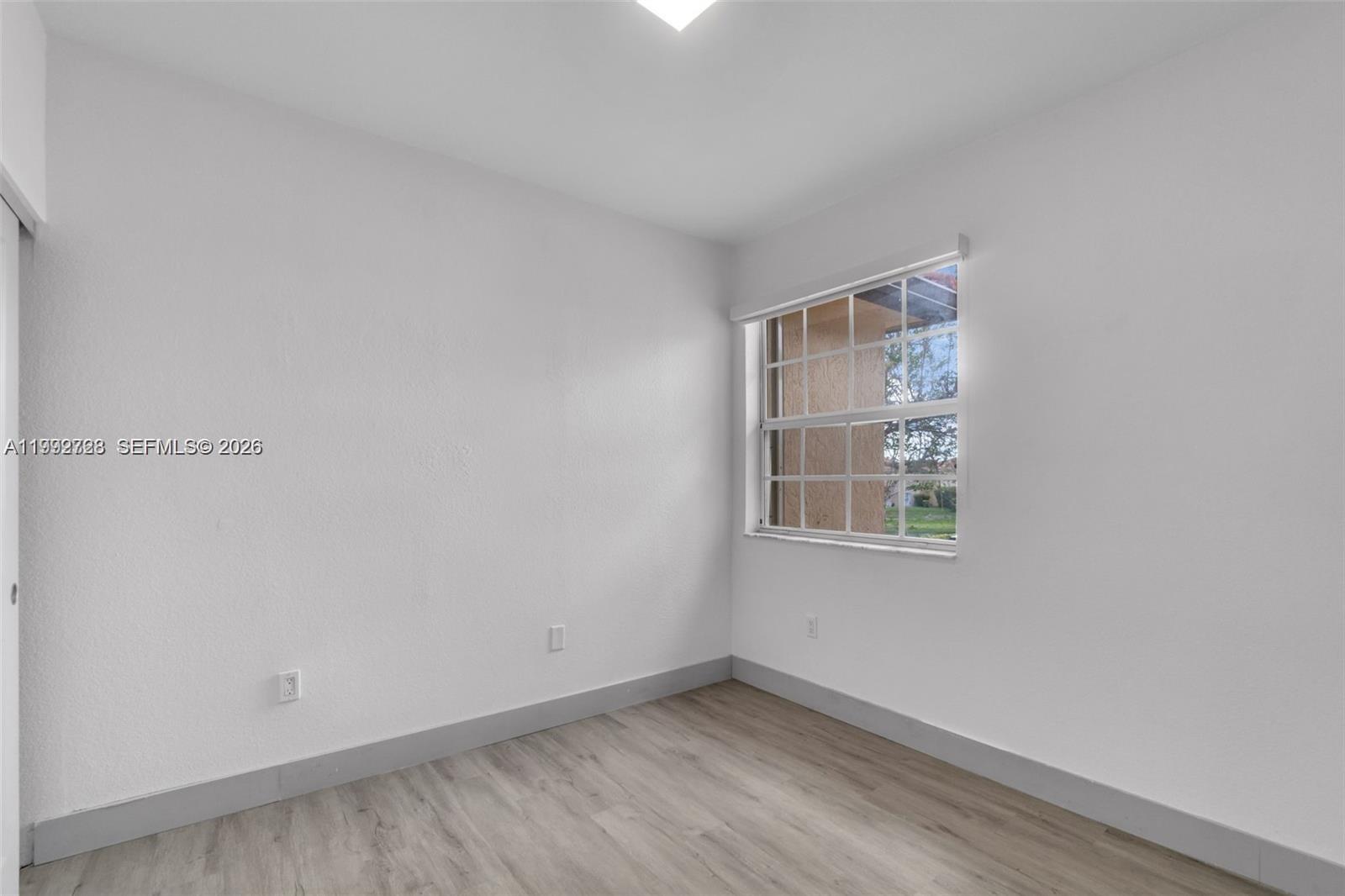 1720 Ne 33rd Ave 104-5 Property Photo 20