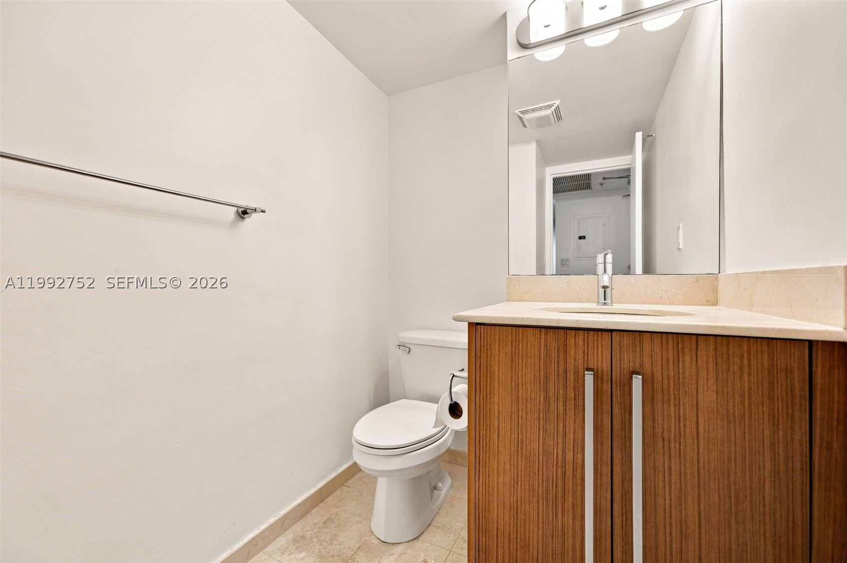 10275 Collins Ave 1107 Property Photo 16