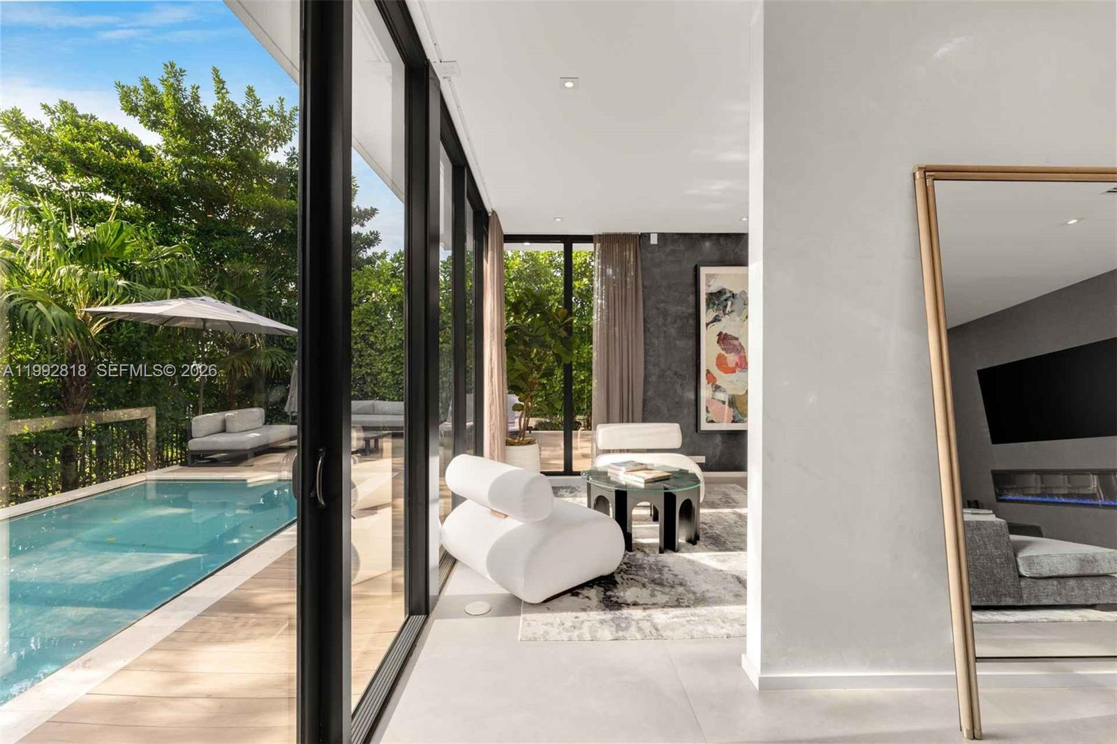 121 2nd Dilido Ter. Share A Property Photo 11