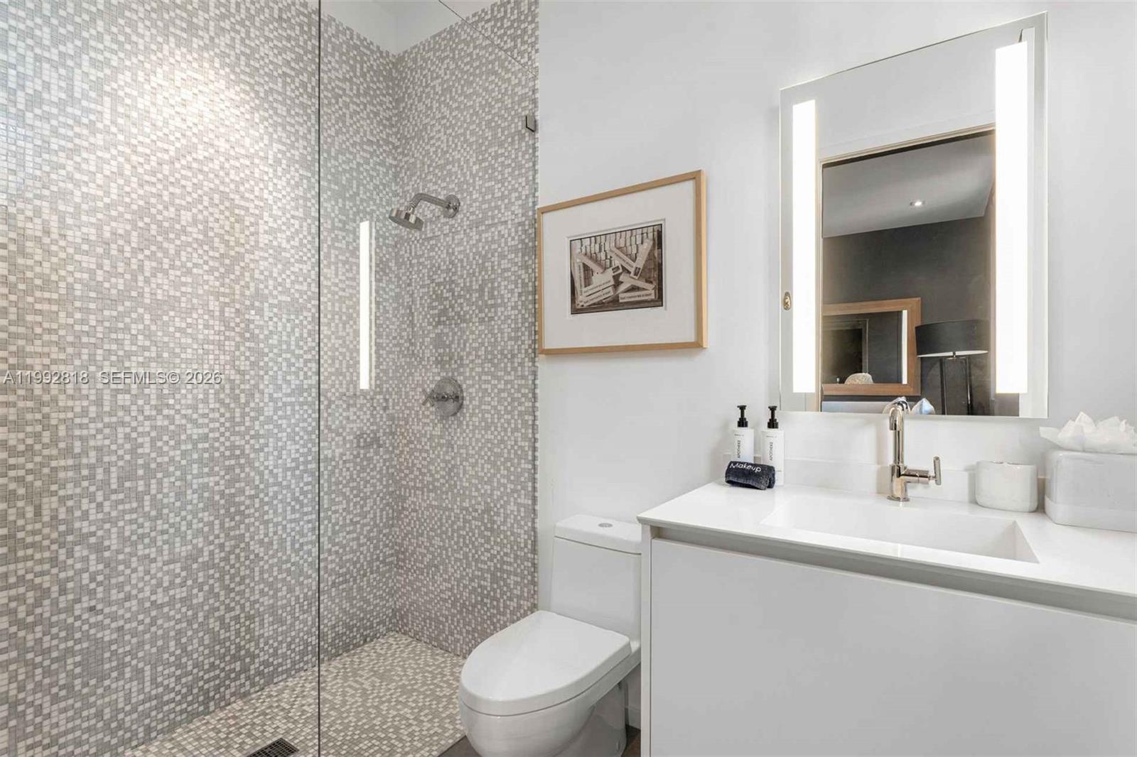 121 2nd Dilido Ter. Share A Property Photo 27