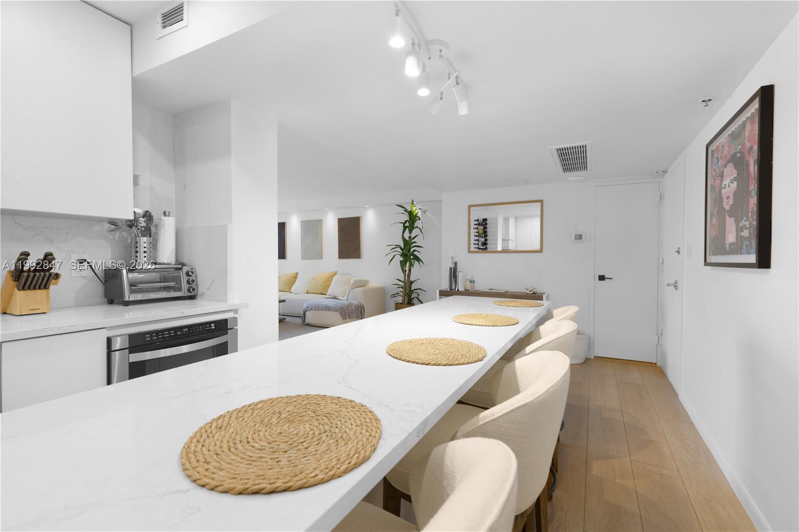 5161 Collins Ave 410 Property Photo 17