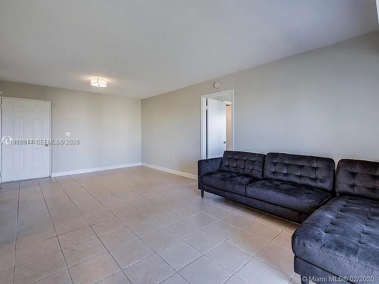 8240 Sw 210th St 319 Property Photo 5