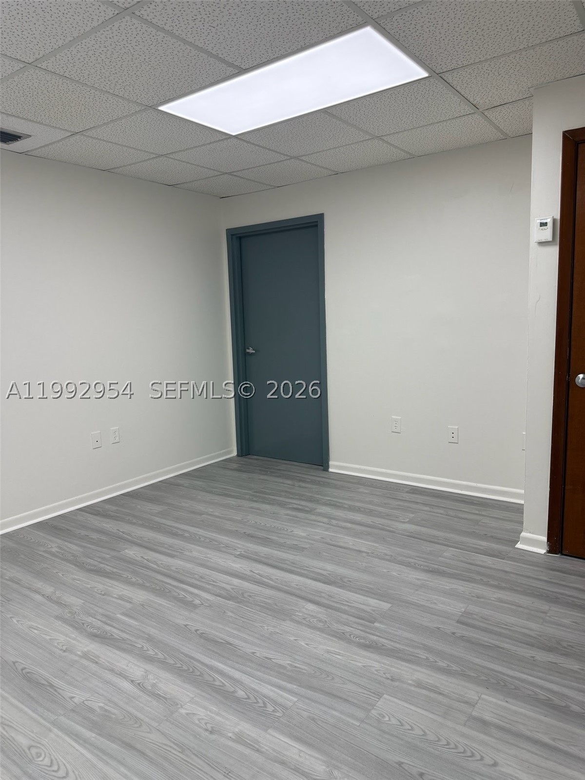 A11992954 Property Photo 5
