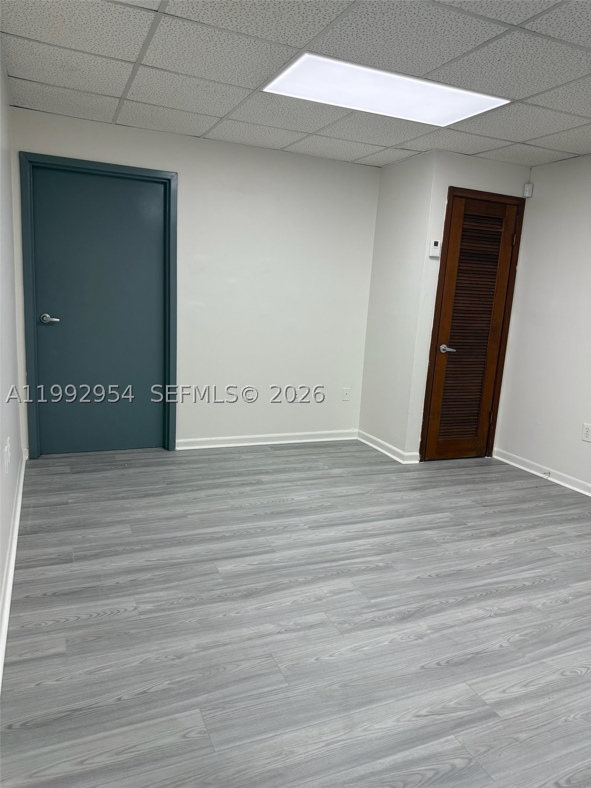 A11992954 Property Photo 10