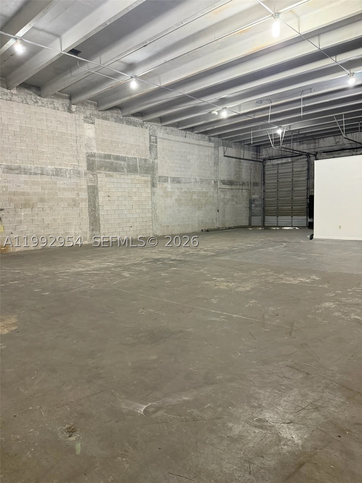 A11992954 Property Photo 20