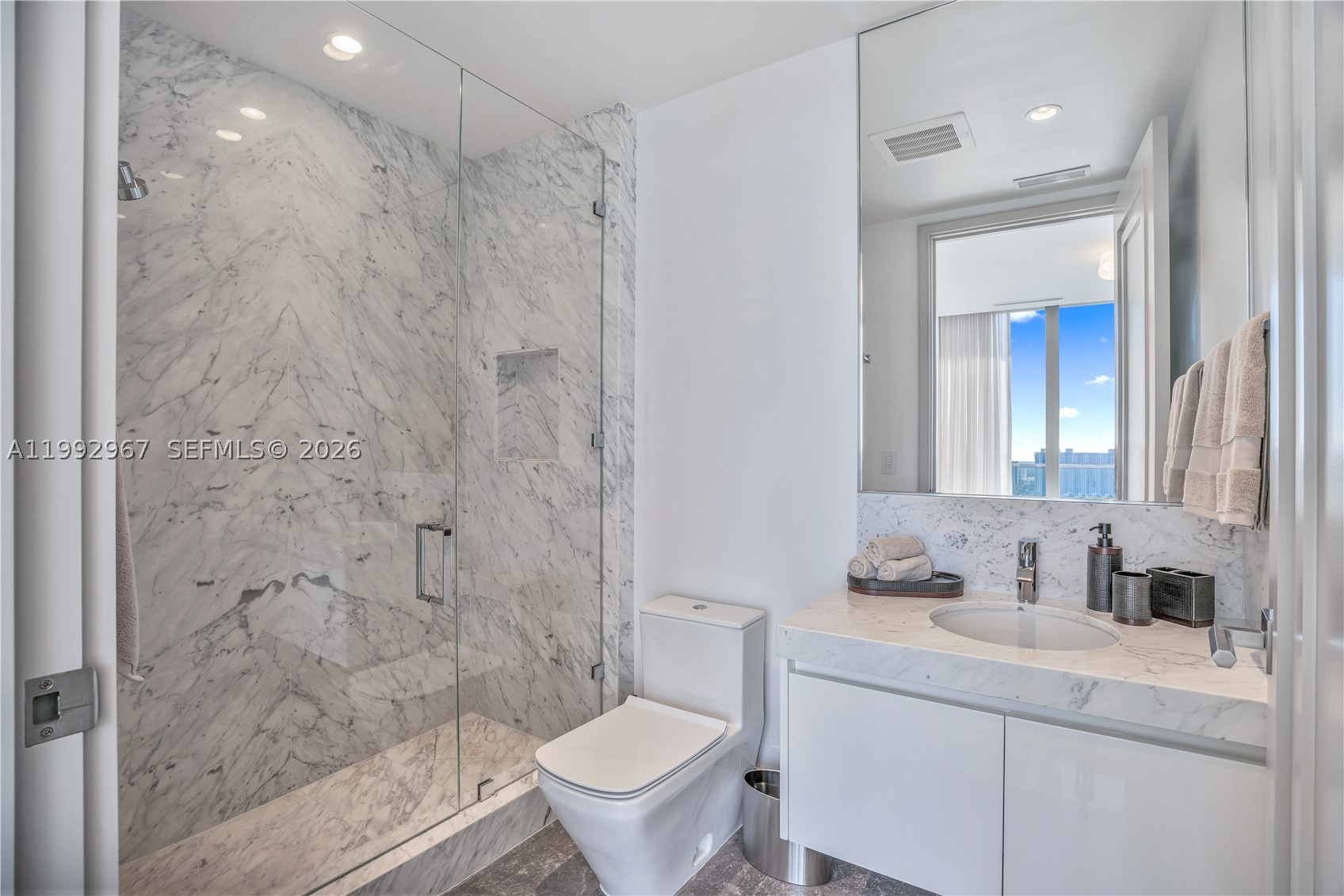 17901 Collins Ave 2404 Property Photo 43