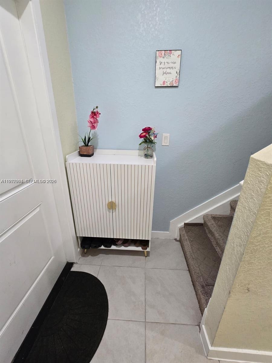 1166 Sw 7th Ave Property Photo 9