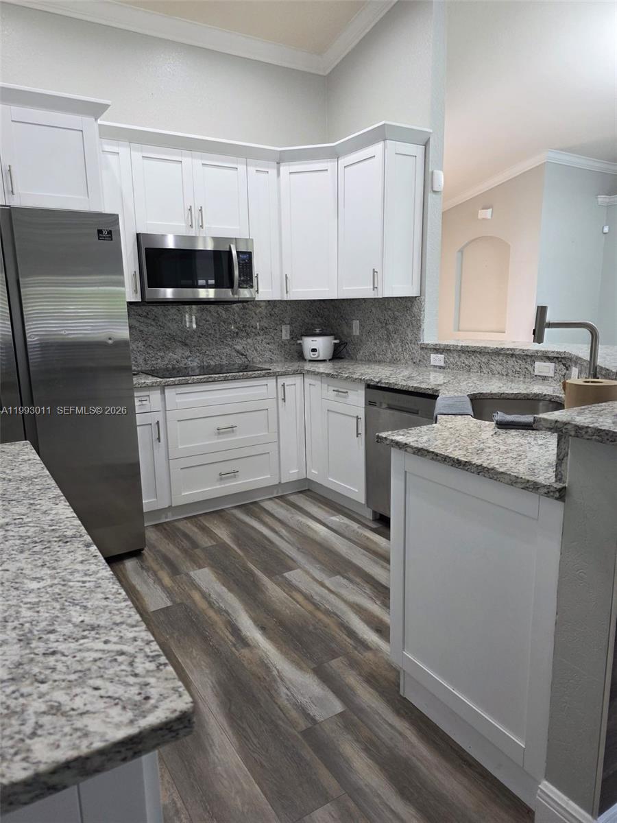 1816 Tomaso Ave Property Photo 10