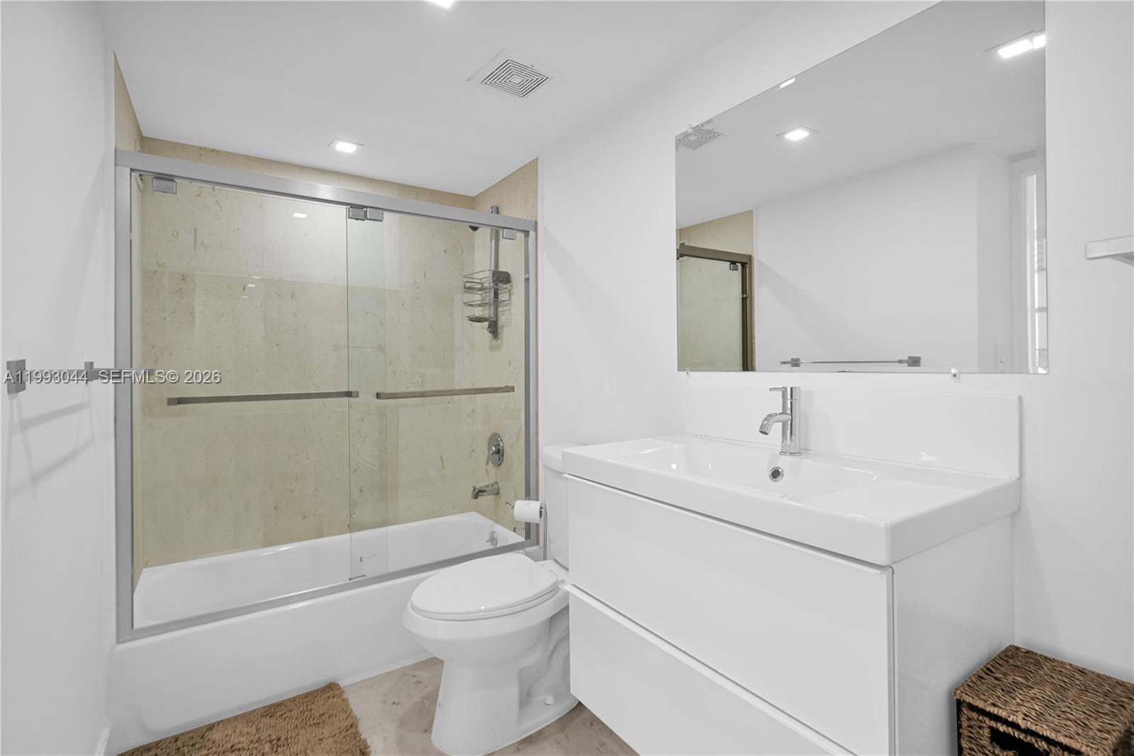 5555 Collins Ave 3n Property Photo 16