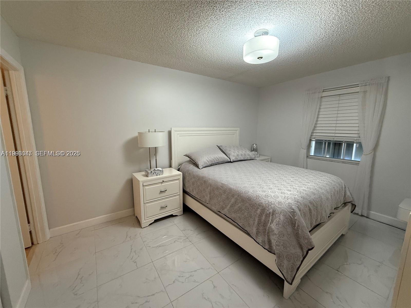 627 Waterside Dr 627 Property Photo 3