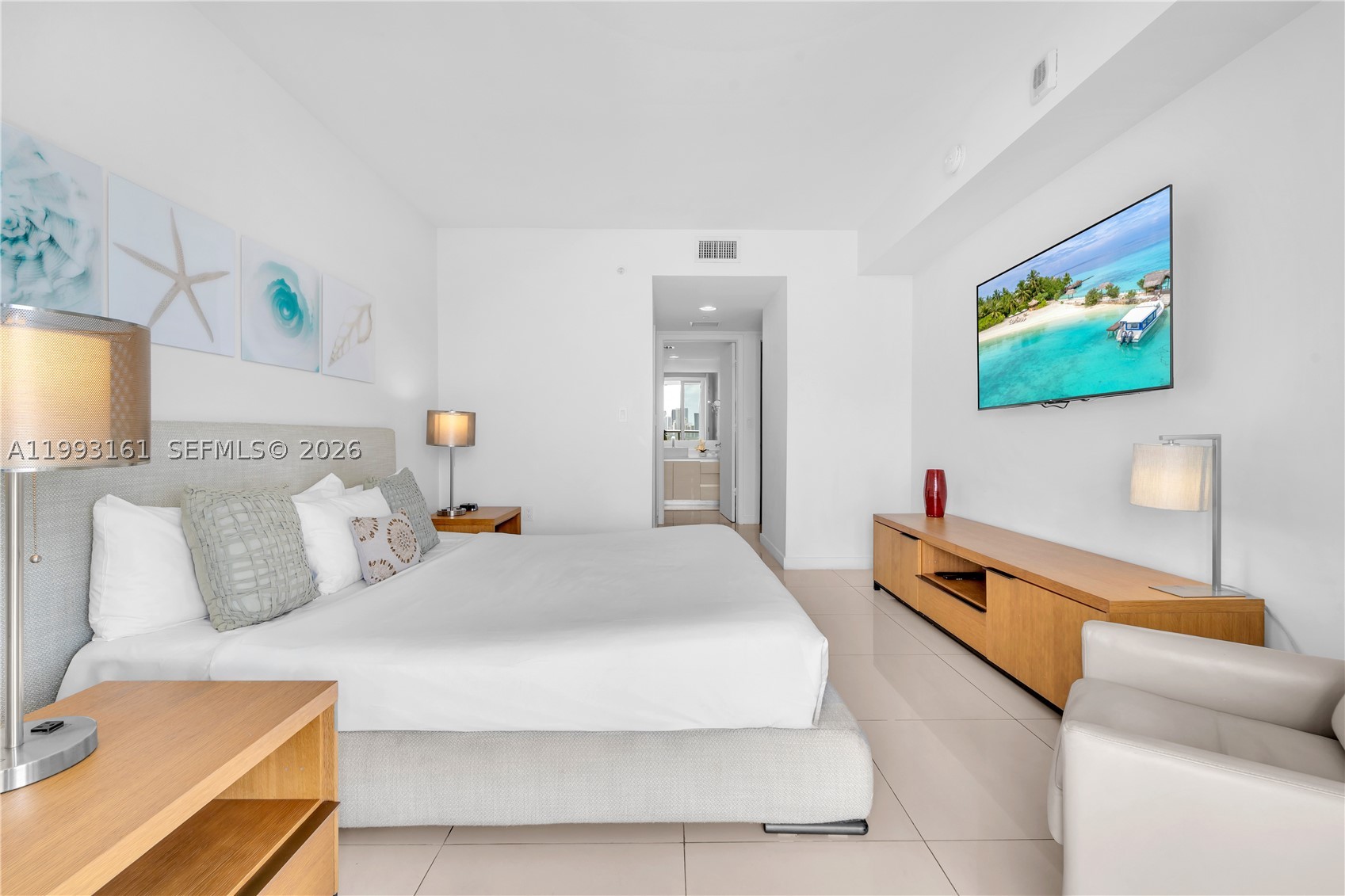 2602 E Hallandale Beach Blvd R2805 Property Photo 8